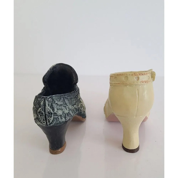 Vintage 1999 Nostalgia Popular Imports Antique Style Womens Boot Shoes Set Of 2 - Picture 4 of 5